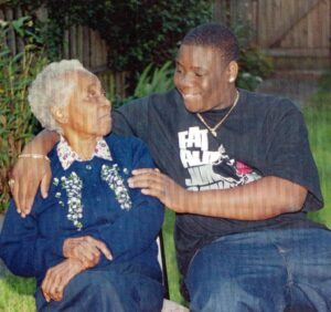 Olaseni Lewis
